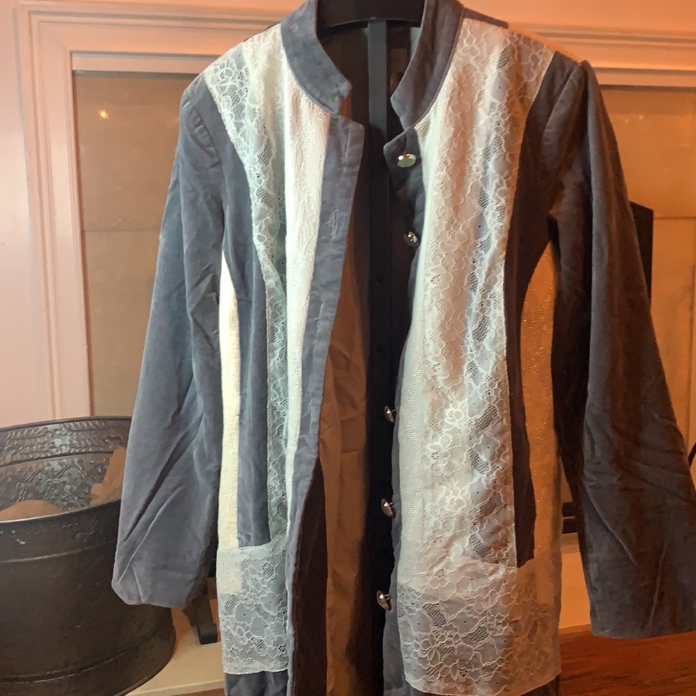 Chico’s Gray Patchwork Quilted Long Jacket L 2 - image 3